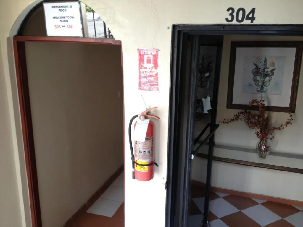 بيت شباب Hostal Plaza Yu سانتو دومينجو