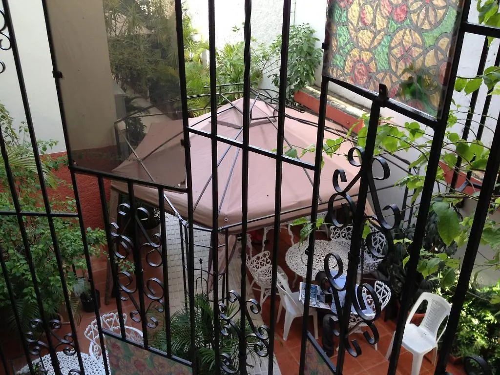 Hostal Plaza Yu سانتو دومينجو بيت شباب